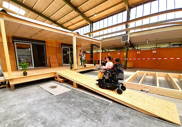 Öffnung der Tore der Produktion - Eindrücke vom Bau eines Tiny House oder Modulhaus - barrierefrei